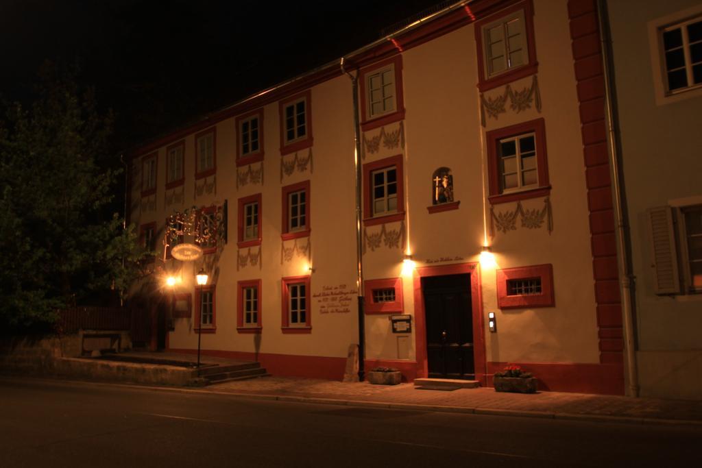Hotel Zum Goldenen Anker Bamberg Bagian luar foto