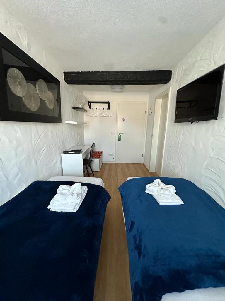 Hotel Zum Goldenen Anker Bamberg Bagian luar foto